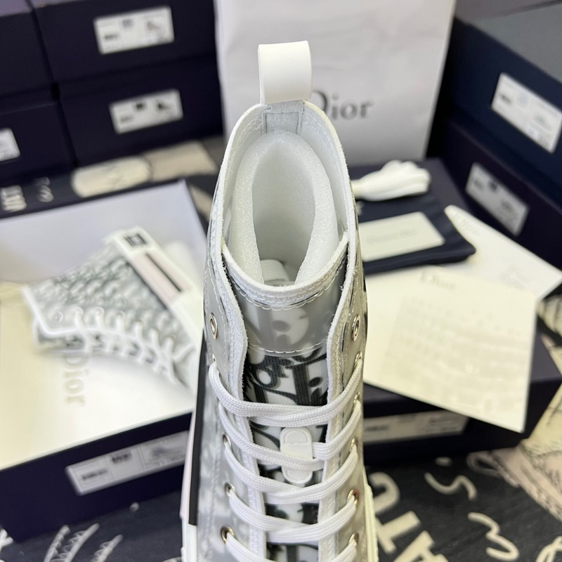 Giày sneaker High Dio B23 màu Cơ bản