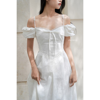 Đầm dài trắng in hoa - Juliet