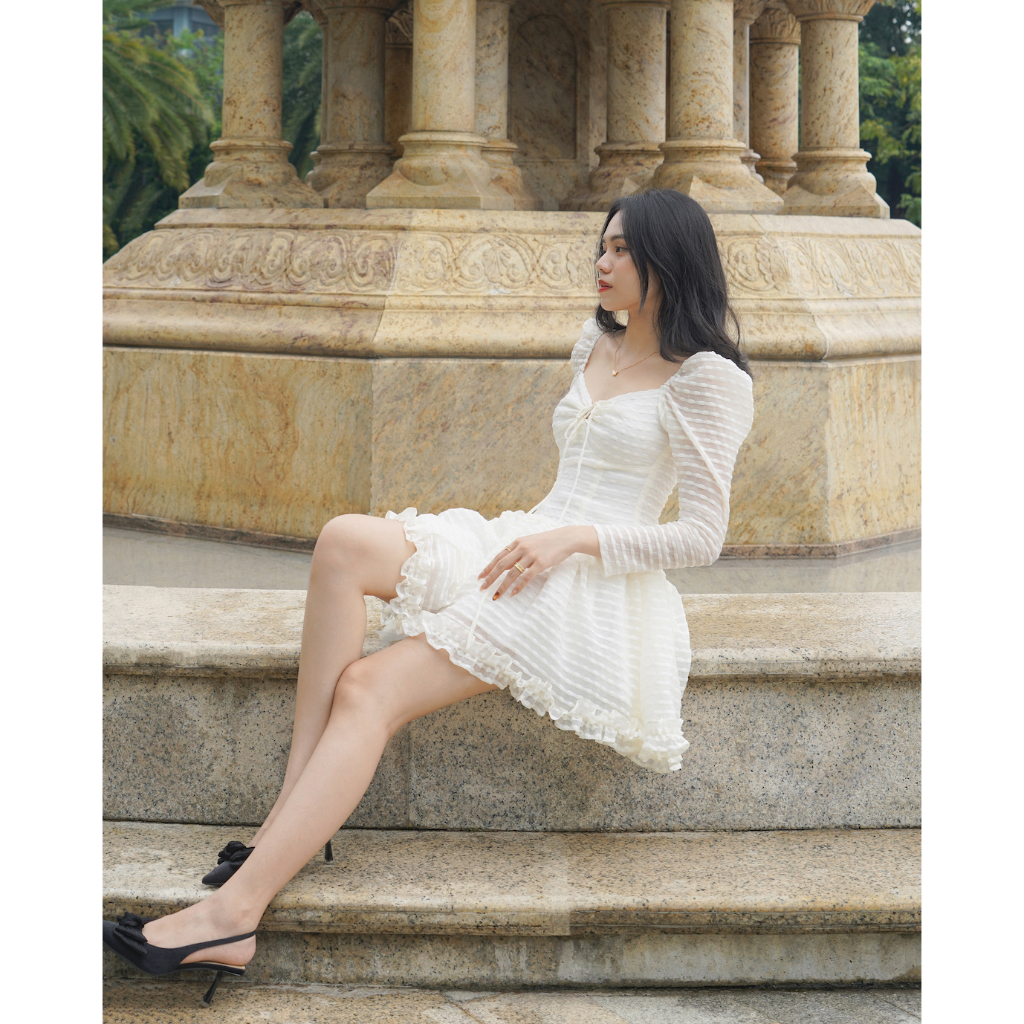 Đầm kem vàng tay dài Eulalie mini dress