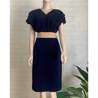 Đầm body cổ V cánh dơi M.L.XL