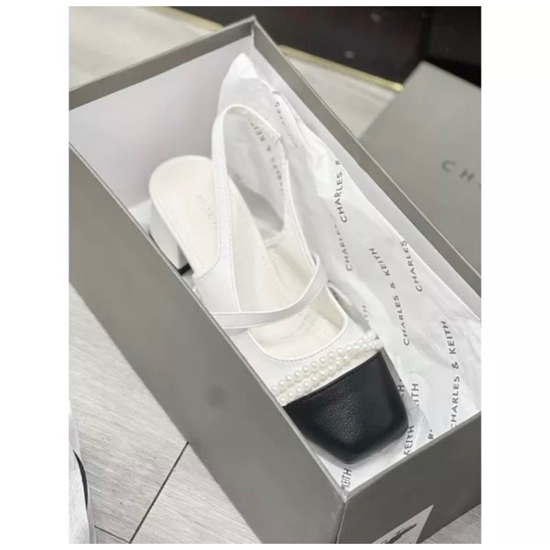 Giày Ngọc Hở Gót 5p