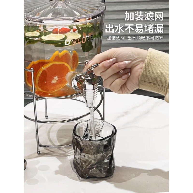 Bình đựng nước thuỷ tinh + giá đỡ để bàn phòng khách