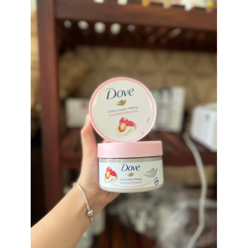 TẨY DA CHẾT DOVE BẢN UK 225ML