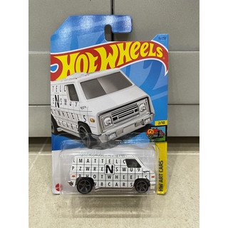 Xe mô hình đồ chơi cơ bản hotwheels 1:64 - 70s van