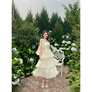 Váy đầm 2 dây chiết eo dáng xòe dài 3 tầng công chúa viền hoa nhí Vayemcloset