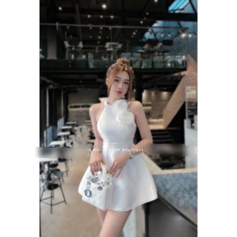 ĐẦM TAPTA  HOA XOÈ BO EO CỘT YẾM BÔNG NƠ PHỐI LÔNG THIẾT KẾ  Y HÌNH