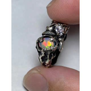 Nhẫn bạc đá Opal thiên nhiên