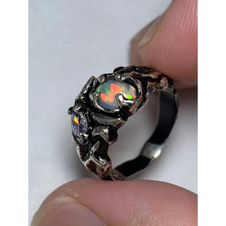 Nhẫn bạc đá Opal thiên nhiên