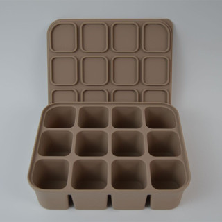 Khay làm đá silicone có nắp đậy