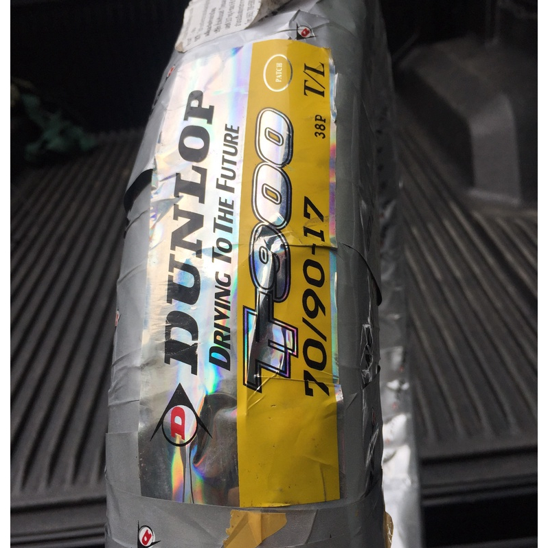 (T/L 70/90-17 38P) Vỏ Dunlop ThaiLand chữ vàng TT900 size 70/90-17 38P T/L - Vỏ không ruột