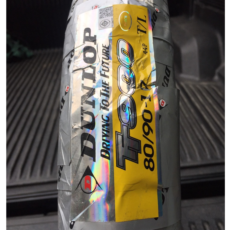 (T/L 80/90-17 44P) Vỏ Dunlop ThaiLand chữ vàng TT900 size 80/90-17 44P T/L - Vỏ không ruột
