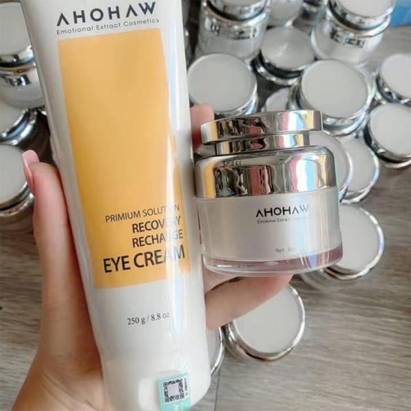 Kem dưỡng  mắt cao cấp Ahohaw Premium Solution  chính hãng
