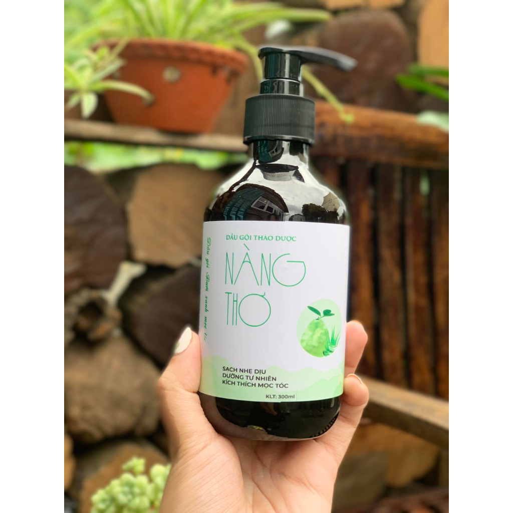 Dầu Gội Bưởi Xanh Mọc Tóc Nàng Thơ I Dầu Gội Truyền Thống Làm Sạch, Nuôi Dưỡng & Kích Thích Mọc Tóc I Chai 300ml/500ml