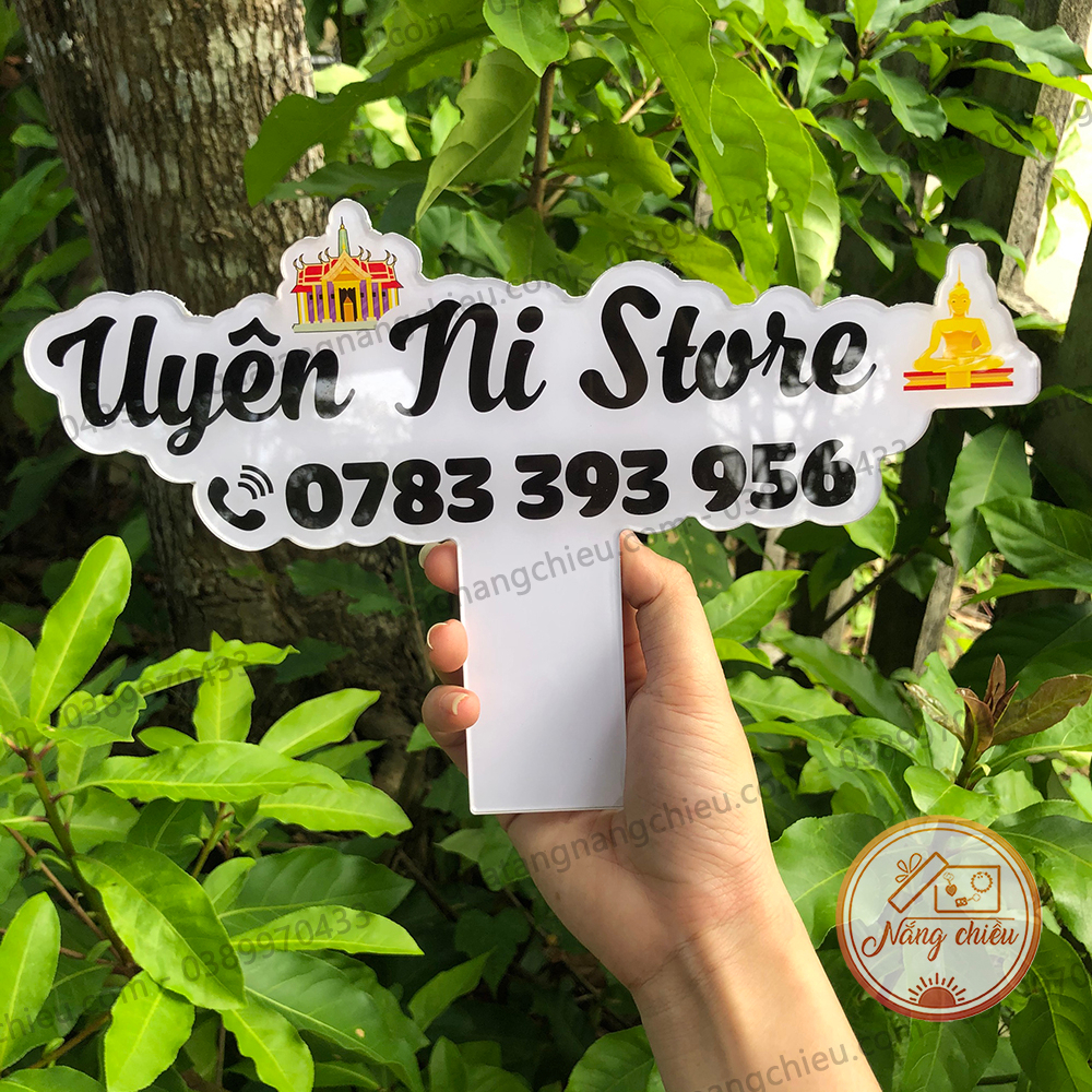 Biển cầm tay - Phụ kiện dành cho chị em bán hàng - Chất liệu bằng mica - Thiết kế và in chữ, in tên 