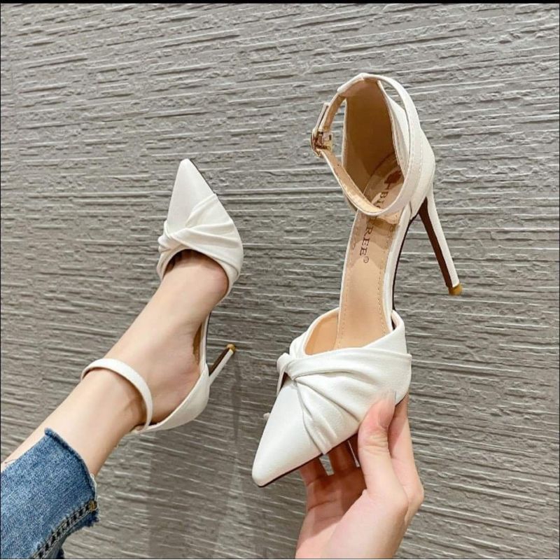 Giày cao gót 9cm nhọn bigsize size32 đến size 45