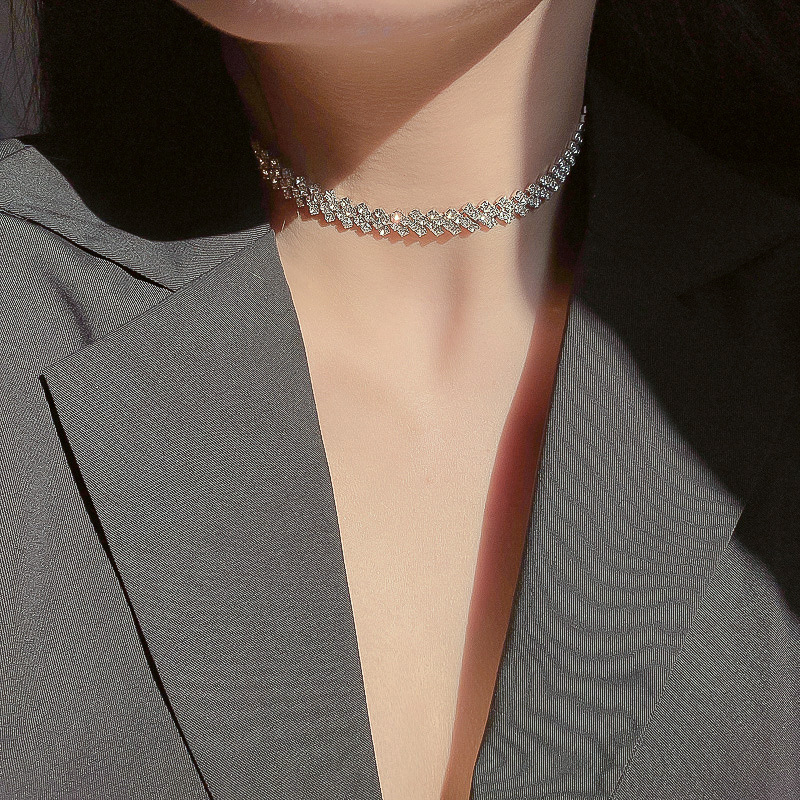 Vòng Cổ Dây Chuyền Choker Đính Đá Đi Tiệc Cá Tính Sang Trọng