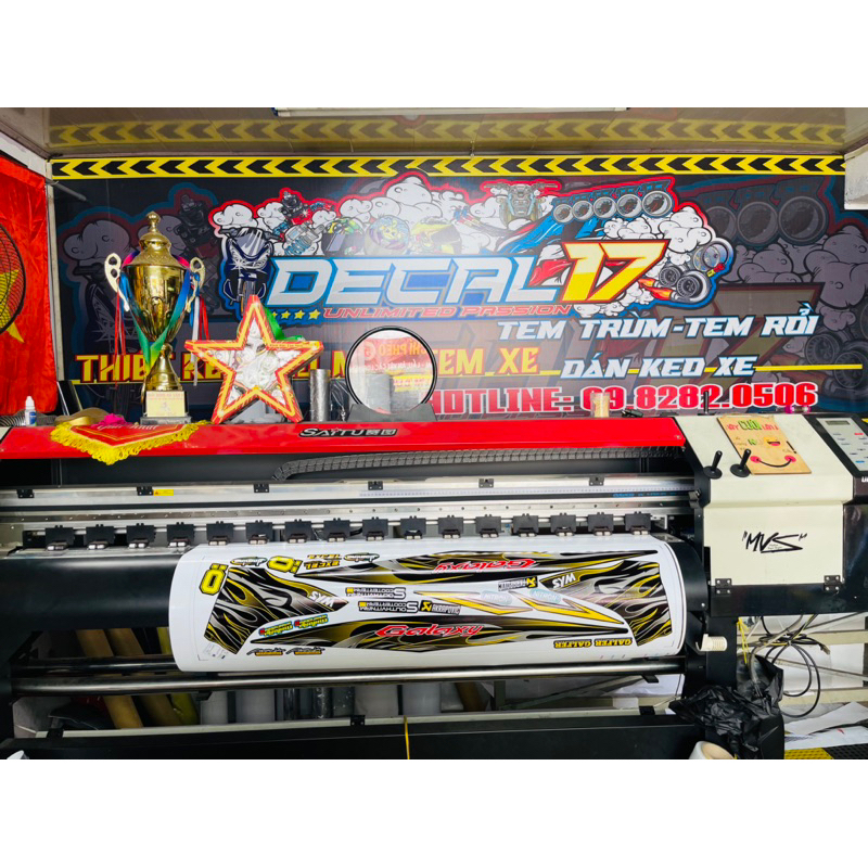 TEM XE SYM GALAXY LỬA VÀNG ĐEN