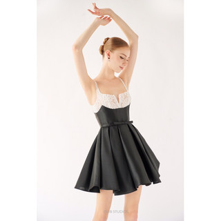 OLIB I Đầm đen phối ren - Hydrangea Dress