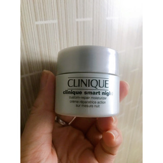 Kem dưỡng ẩm ban đêm Clinique Smart Night Custom–Repair Moisturizer-USA
