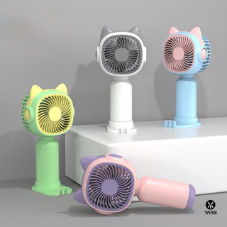 Quạt mini cầm tay nhiều màu xinh xắn