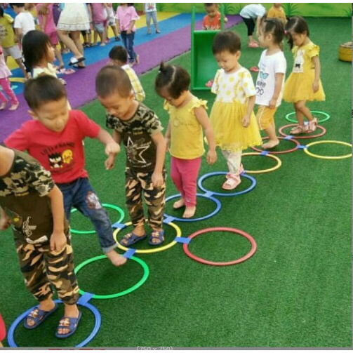 10 vòng nhảy lò cò