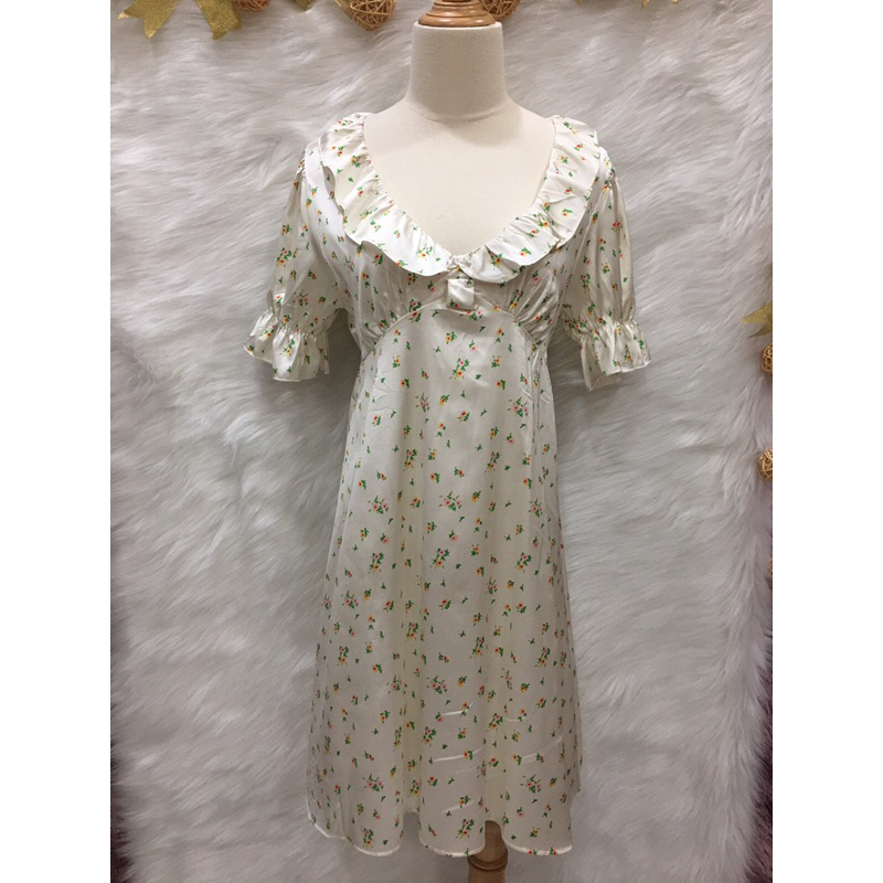 Váy Đầm hoa nhí cổ V bèo sâu 2 hand hiệu MuXiaoGuo- Size M