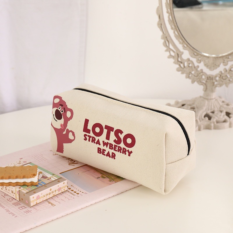 Túi đựng bút vải canvas dễ thương hình gấu dâu tây lotso học sinh bóp để bút đa năng
