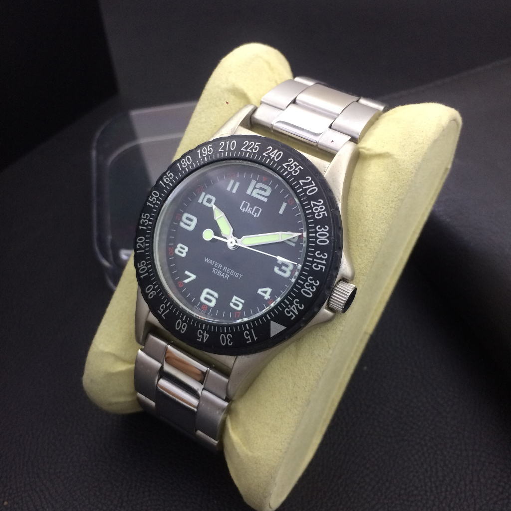 Đồng hồ nam Q&Q Nhật