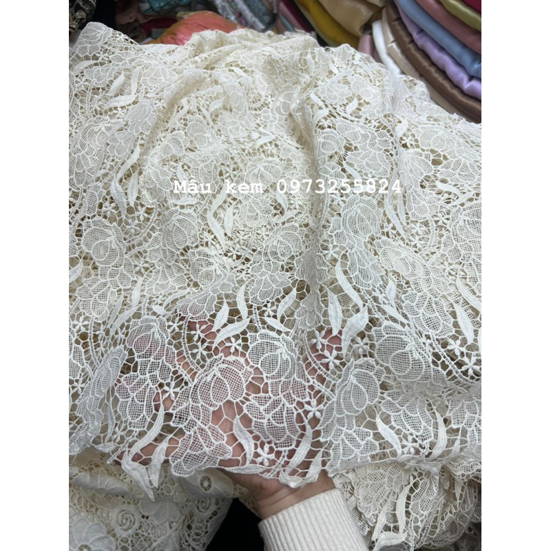 Ren chỉ loại cao cấp có 3 màu trắng, kem, tím