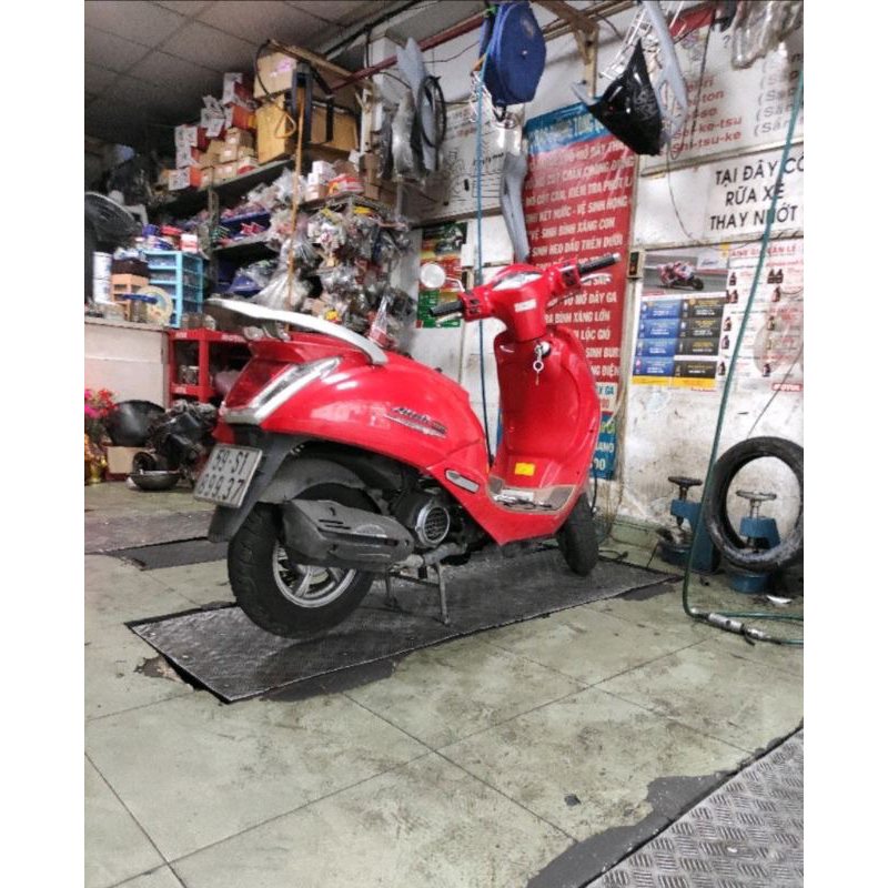 Phuộc sau/ Bộ phuộc nhún sau xe Elizabeth FI