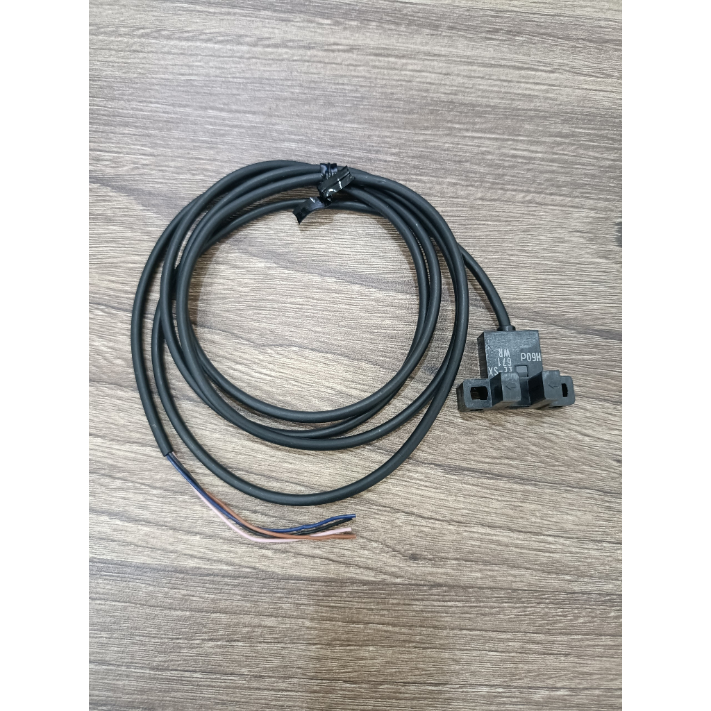 Cảm biến EE-SX671-WR 1M, Cảm biến EE-SX671-WR 1M, Cảm biến EE-SX671-WR 1M, Cảm biến EE-SX671-WR 1M