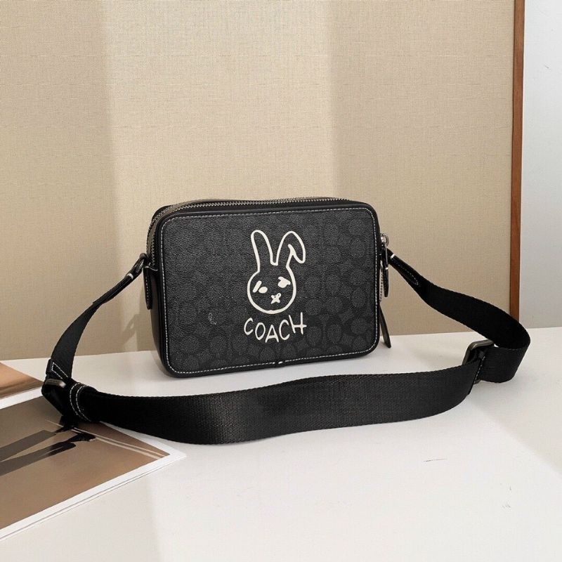 Túi C0ACH Lunar New Year Charter Crossbody 24 đeo chéo xịn xò