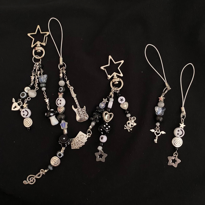 MÓC KHOÁ, DÂY ĐEO ĐIỆN THOẠI HẠT CƯỜM GOTHIC Y2K GRUNGE AESTHETIC