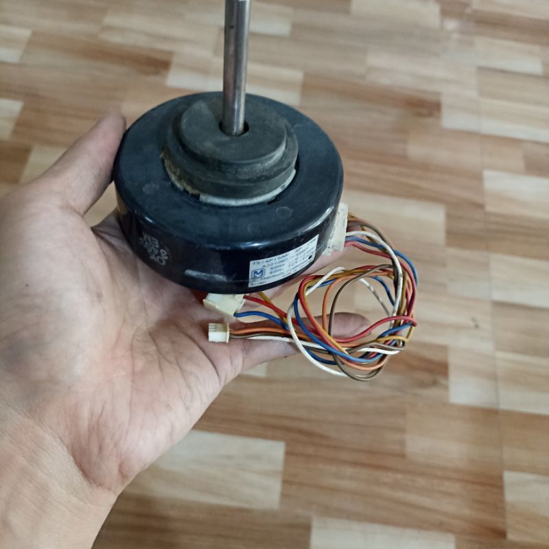 Motor động cơ quạt lạnh điều hoà Panasonic tháo máy OK