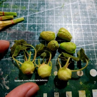 Đồ chơi miniature 1:12_ Củ su hào, su su tí hon