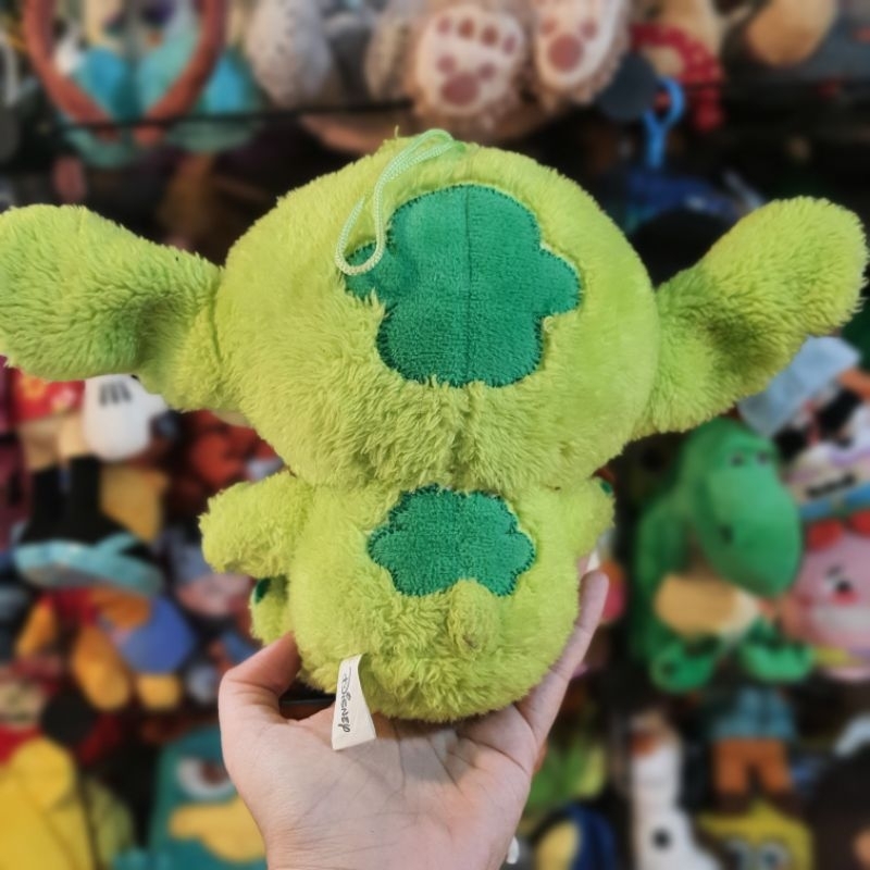 Gấu Bông Stitch Lông Xù Xanh Lá Trong Stitch & Lilo