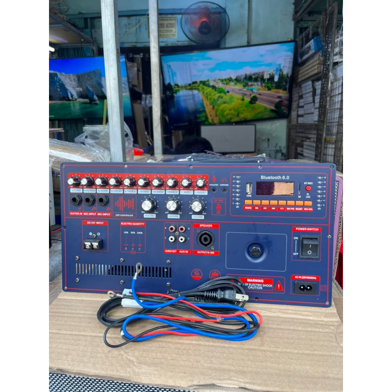 BO MẠCH LOA KÉO KẾT HỢP LIVESTREAM VÀ LED NHÁY THEO NHẠC LẦN ĐẦU TRÊN THỊ TRƯỜNG