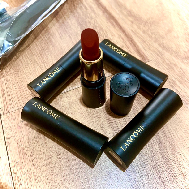 Son Lancome L’Absoly Rouge Reno màu 196 Cream