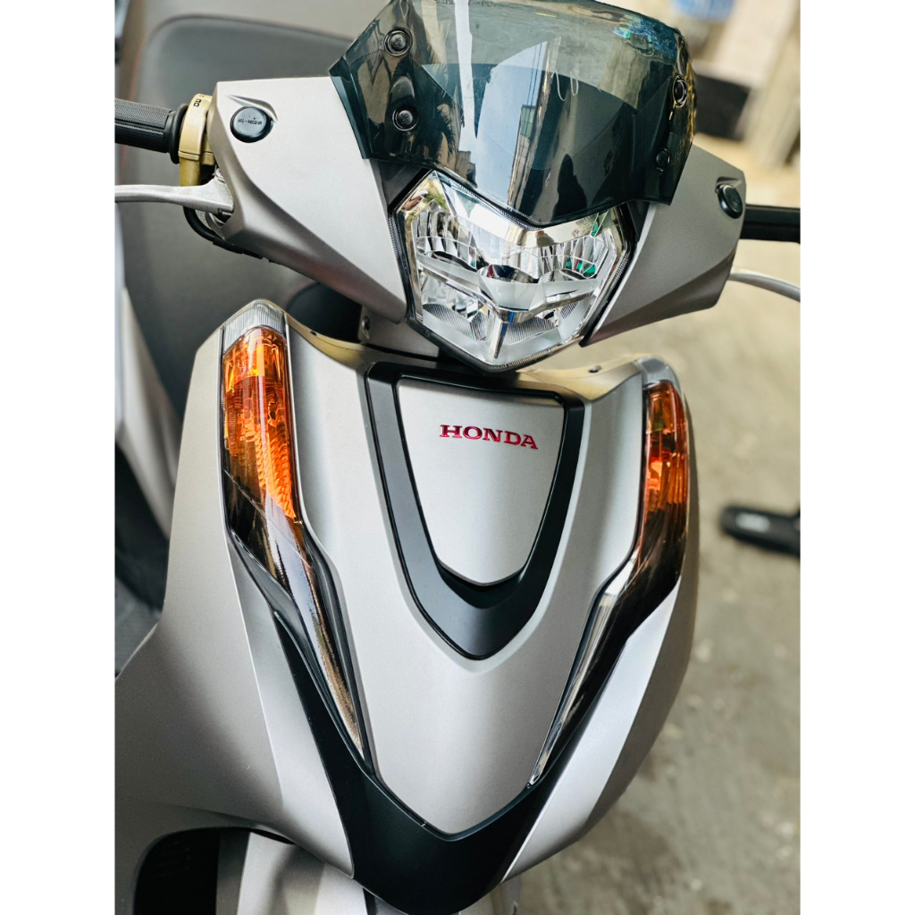 Demi Dán Xi Nhan Lead 2018 -> 2023