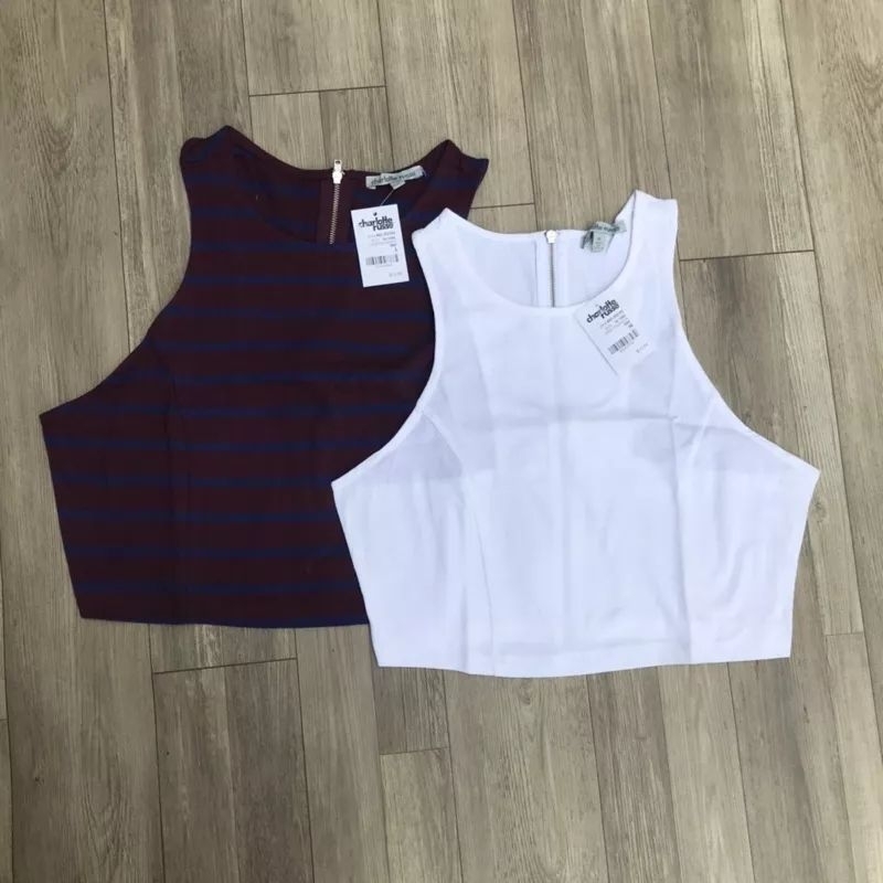 Áo thun croptop charlotte russe khoá kéo xuất dư sịn
