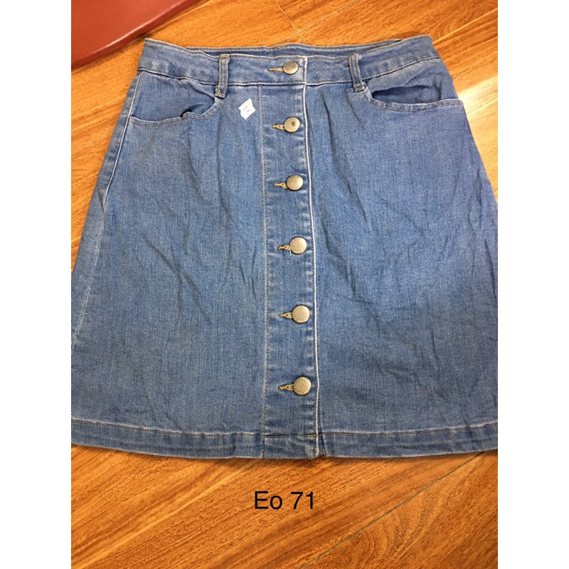 Chân váy bò 200k/10c_Nobe shop