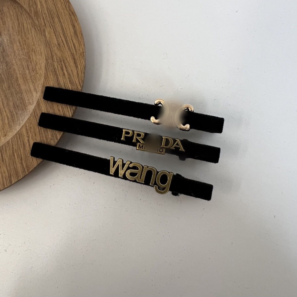 Kẹp tóc mỏ Vịt bằng đồng đính Chữ dành cho nữ