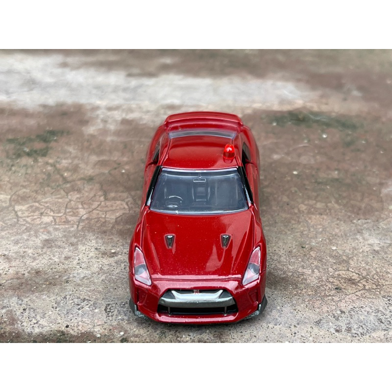 Xe Mô Hình TOMICA NISSAN GTR 1:64