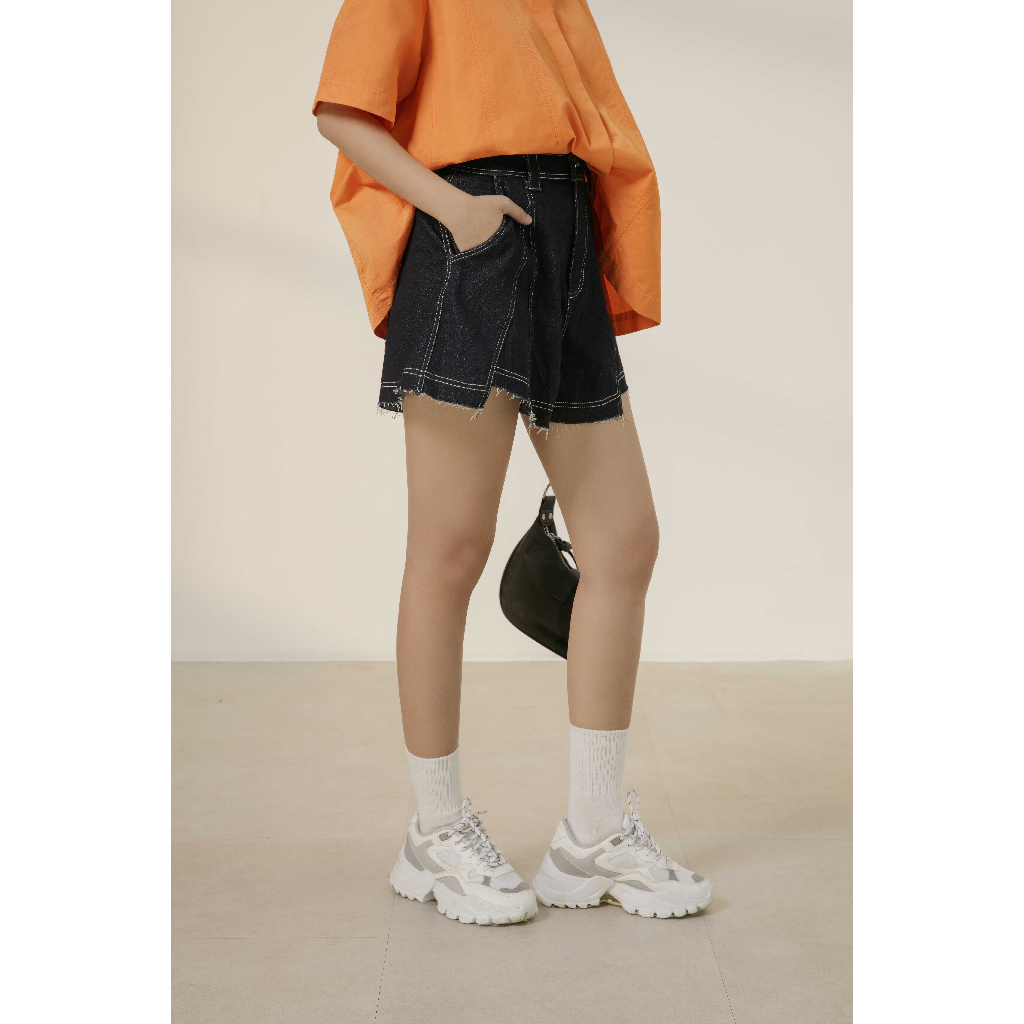 Quần short jean nữ, quần đùi nữ jean ống rộng, dáng cạp cao MOKI SKIRT | Secodee