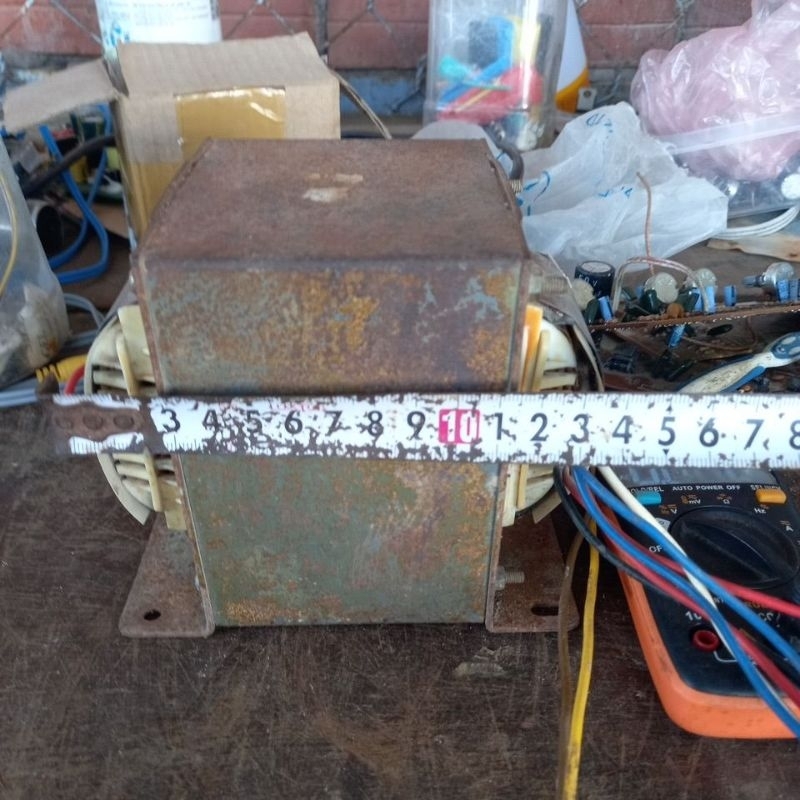 Biến áp amply Úc  . hàng xịn dây đồng . hàng rã máy