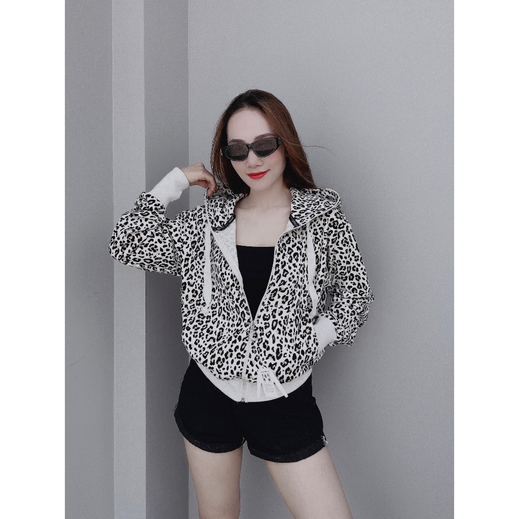 Áo khoác nữ,khoác chống nắng họa tiết da beo siêu hót