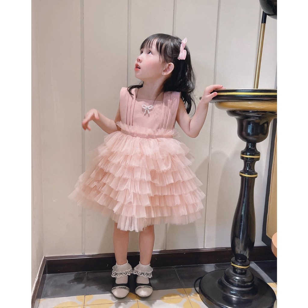 Váy hồng công chúa bé gái
