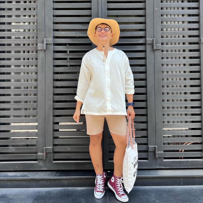 Sơ mi đũi OAO cổ trụ lạ mắt