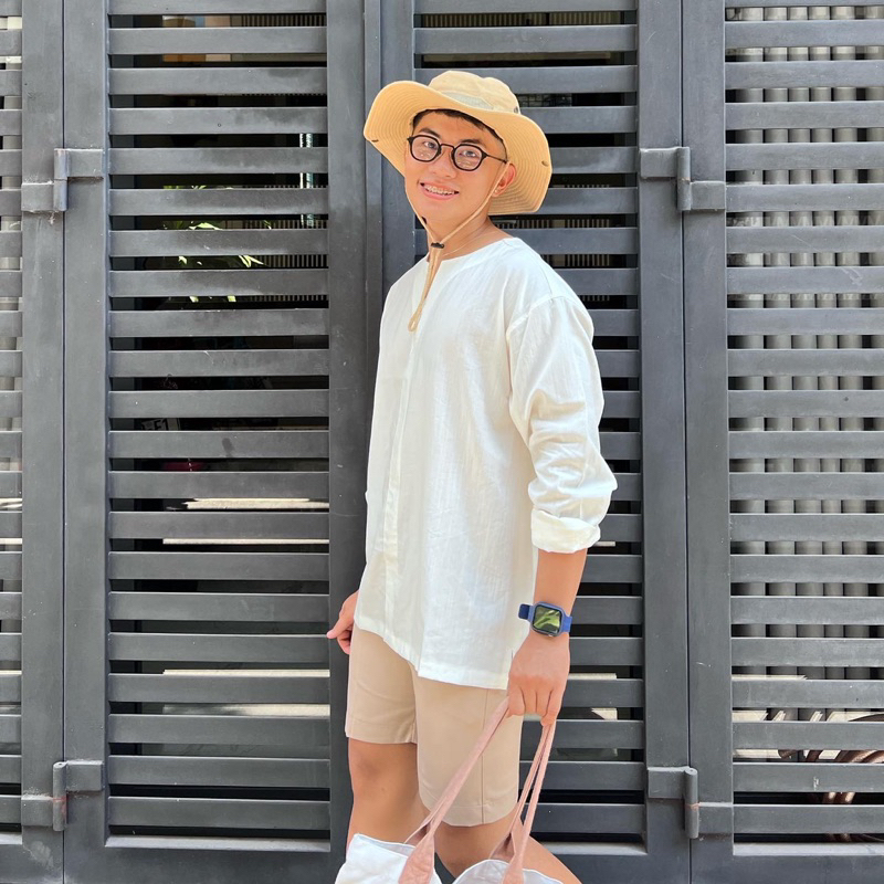 Sơ mi đũi OAO cổ trụ lạ mắt