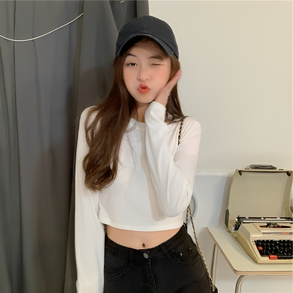 Áo Thun Croptop Cổ Tròn Madela Dài Tay Dáng Ôm Body, Croptop Tay Dài Cổ Tròn Vải Co Giãn Màu Trơn Basic Trẻ Trung